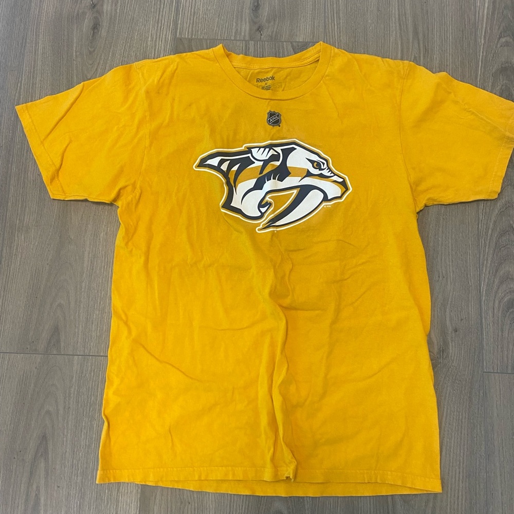 Nashville Predators number 4 Ellis shirt sz M Reebok
